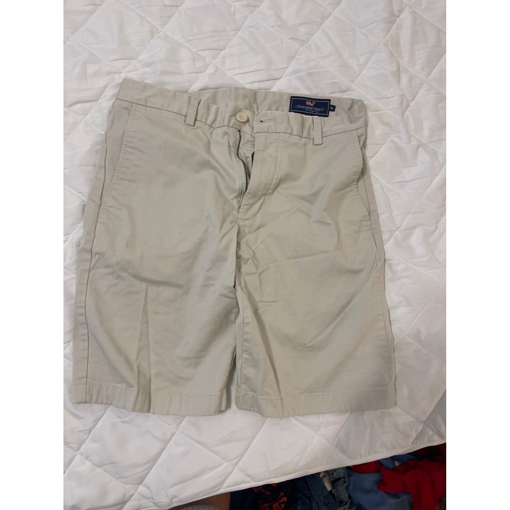 Vineyard vines Mens khakis 30”